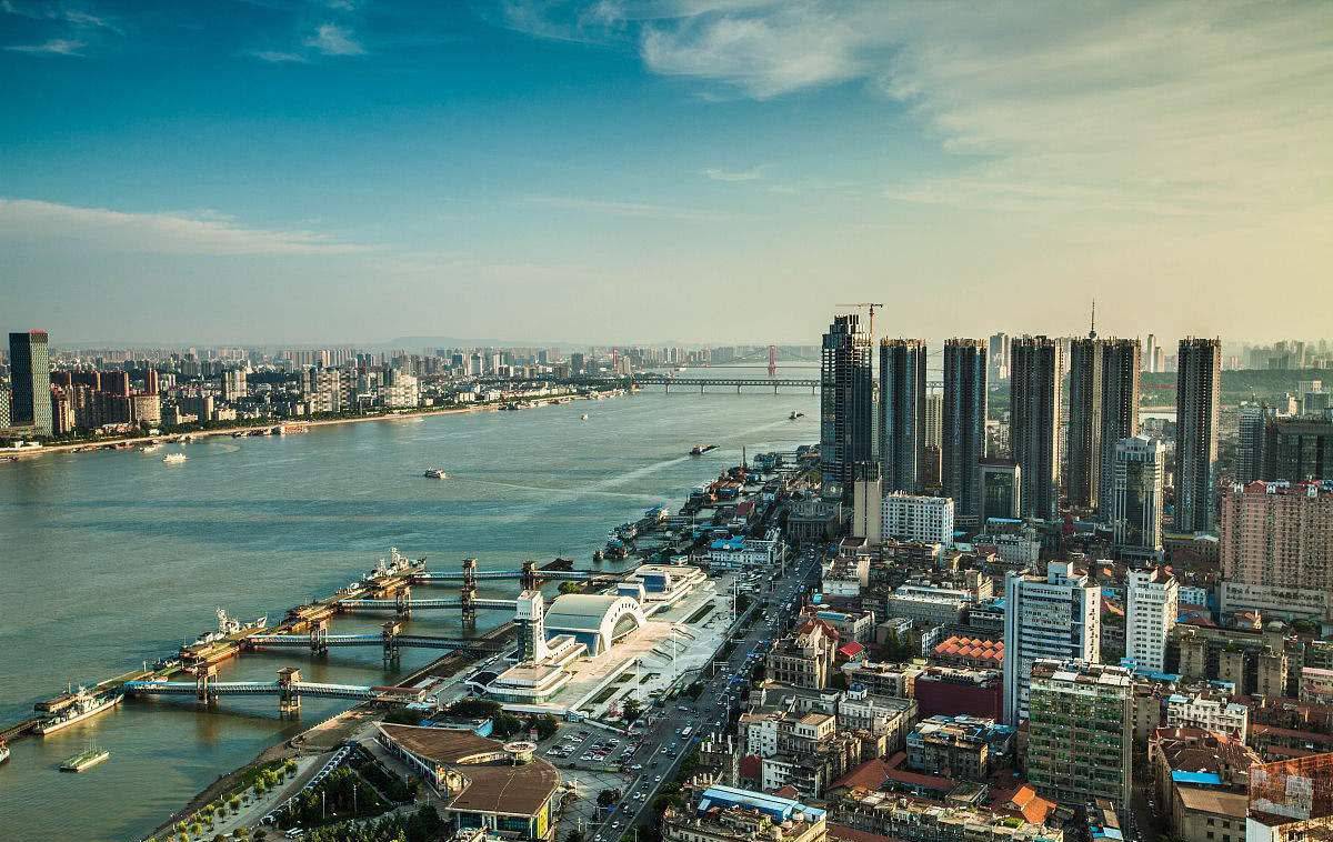 湖北小巷美食秘境探索之旅